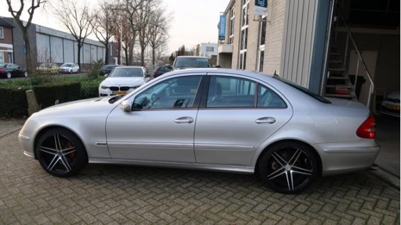 Mercedes-Benz E-klasse - 200 K. Avantgarde AUTOMAAT/NAP - 1