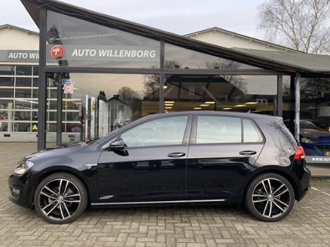 Volkswagen Golf - 1.0 TSI Comfortline 18