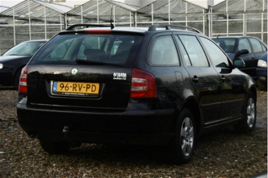 Skoda Octavia Combi - 1.9 TDI Ambiente M.2006 ZWART NAP/AIRCO - 1