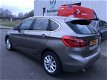 BMW 2-serie Active Tourer - 220d xDrive Essential AWD Automaat - 1 - Thumbnail