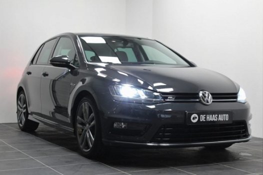 Volkswagen Golf - 1.2 TSI R Line/Led/Nav/PDC - 1