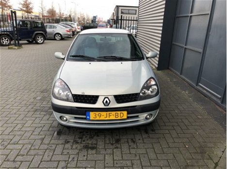 Renault Clio - 1.2-16V Nw APK 136km NAP --Inruil Mogelijk - 1