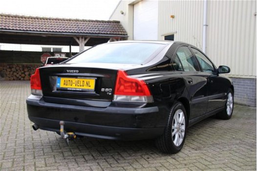 Volvo S60 - 2.3 T-5 250 PK / Automaat / Youngtimer / Navigatie - 1