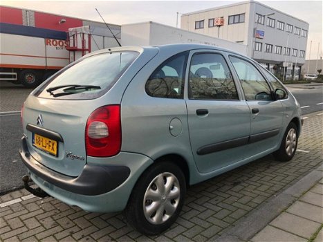 Citroën Xsara Picasso - 1.6i Plaisir met airco , nieuwe apk - 1