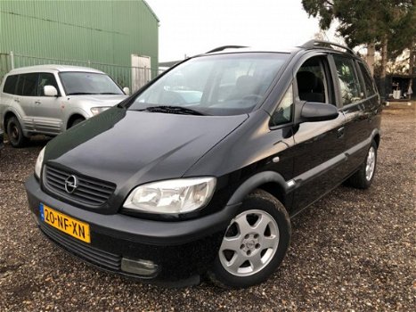 Opel Zafira - 1.6i-16V Comfort - 1