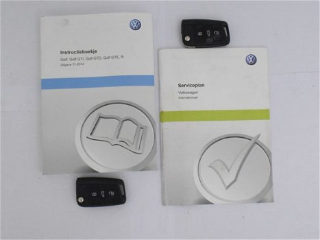 Volkswagen Golf - 1.6 TDI 90 PK COMFORTLINE 5-DEURS | NAV | ECC | PDC - 1
