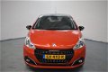 Peugeot 208 - 1.2 82pk 5D Allure | Panoramdak | NAV | Camera - 1 - Thumbnail