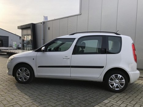 Skoda Roomster - 1.4 Ambition|*Airco*|Elec.pakket|Trekhaak|Radio/cd - 1