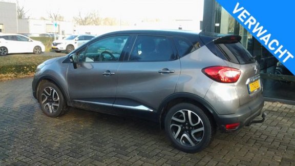 Renault Captur - TCe 120 Dynamique EDC Automaat - 1