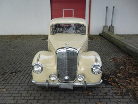 Mercedes 220 / chassistype - 3