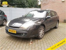 Renault Laguna Estate - 2.0 16v Dynamique Navi, Lichtmetaal