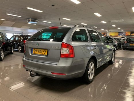 Skoda Octavia Combi - 1.2 TSI Arctic * Airco-ecc / Navigatie / Stoelverw / Trekhaak - 1