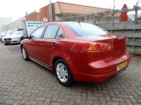 Mitsubishi Lancer Sports Sedan - 1.5 Inform Intro Edition - 1