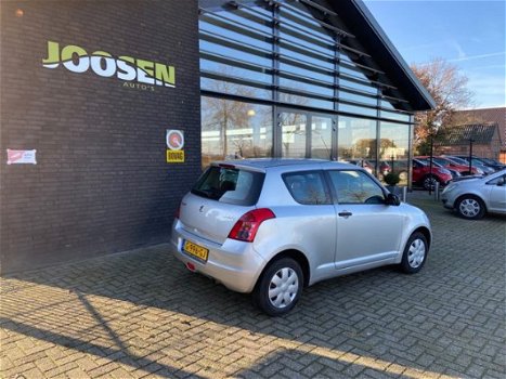 Suzuki Swift - 1.3 COMFORT - 1