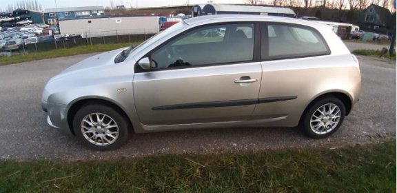 Fiat Stilo - 1.6-16V Active - 1