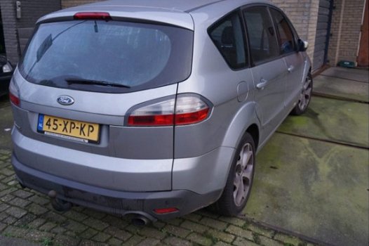 Ford S-Max - 2.5 turbo 7 persoon distributieriem gebroken - 1