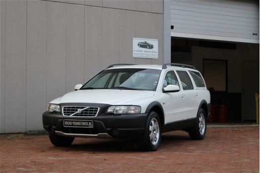 Volvo XC70 - 2.4 T AWD YOUNGTIMER - 1