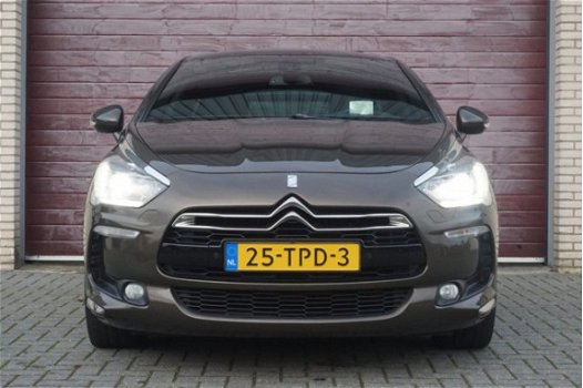 Citroën DS5 - 1.6 THP Sport Chic 200 PK, Xenon, Panoramadak, Achteruitrijcamera, Cruise control, Nav - 1