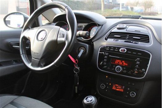 Fiat Punto Evo - 1.3 M-Jet Racing Zwart Climate Control | PDC | Cruise Control | Elektrische ramen ( - 1