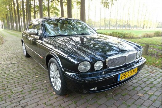 Jaguar XJ - 3.0 V6 Sport R-design - navigatie - PDC - 1