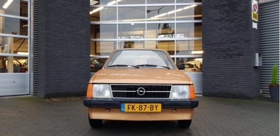 Opel Kadett - 1.2N Luxus 1E EIGENAAR, 82000KM, Unieke kans voor de liefhebbers - 1