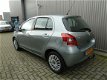 Toyota Yaris - 1.3 VVTi Aspiration /Automaat/1e eig./Airco/Ecc/5 deurs/Audio - 1 - Thumbnail