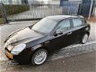 Alfa Romeo Giulietta - 1.4 T Distinctive - 1 - Thumbnail