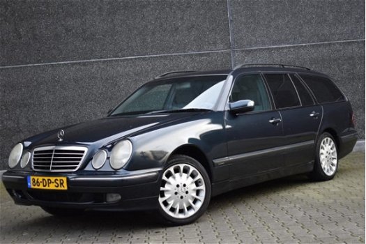 Mercedes-Benz E-klasse Combi - 220 CDI Elegance AUT Trekhaak Airco - 1