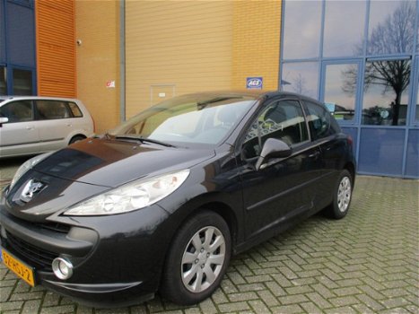 Peugeot 207 - 1.4 VTi Look Airco/slechts 112dkm - 1