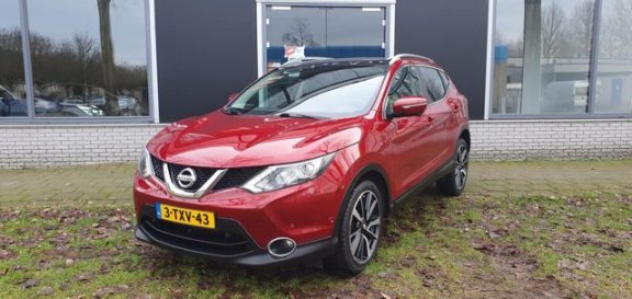 Nissan Qashqai - 1.2 Tekna LEDER PANO LED CAMERA PARK ASSIST 1E EIGENAAR NAP NL AUTO - 1