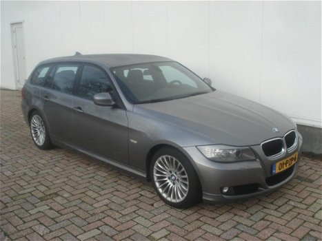 BMW 3-serie Touring - 320d Efficient Dynamics Edition Luxury Line - 1