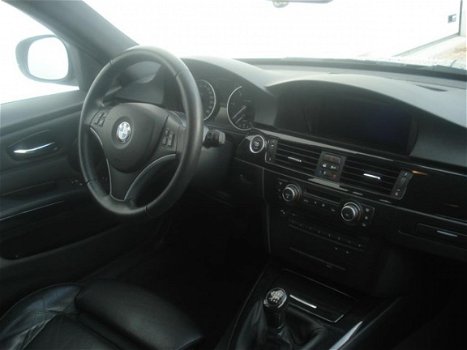 BMW 3-serie Touring - 320d Efficient Dynamics Edition Luxury Line - 1