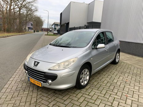 Peugeot 307 - 307; 1.6 HDIF 16V 5DRS - 1