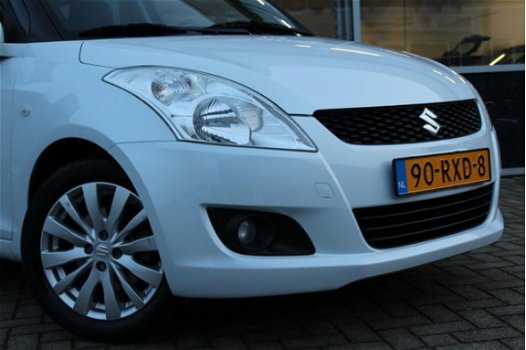 Suzuki Swift - 1.2 Exclusive EASSS |Nap|keyless|Cruise control| - 1