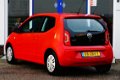 Volkswagen Up! - 1.0 move up BlueMotion Navi Airco Historie aanwezig Zeer nette auto - 1 - Thumbnail