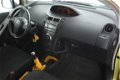 Toyota Yaris - 1.3 VVTi 100PK Dynamic 1e Eigenaar AIRCO | VELGEN -A.S. ZONDAG OPEN - 1 - Thumbnail