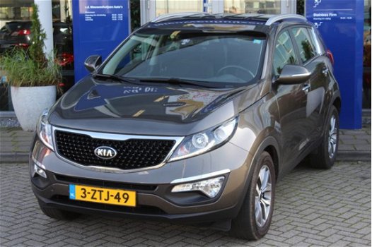 Kia Sportage - 1.6 GDI BusinessLine Navi / trekhaak / camera / Climate info: dhr Elbers 0492-588982 - 1