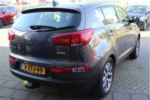 Kia Sportage - 1.6 GDI BusinessLine Navi / trekhaak / camera / Climate info: dhr Elbers 0492-588982 - 1