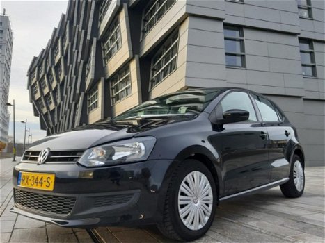 Volkswagen Polo - 1.2 Easyline APK, Airco, Lage km's, Rijd en schakelt perfect - 1