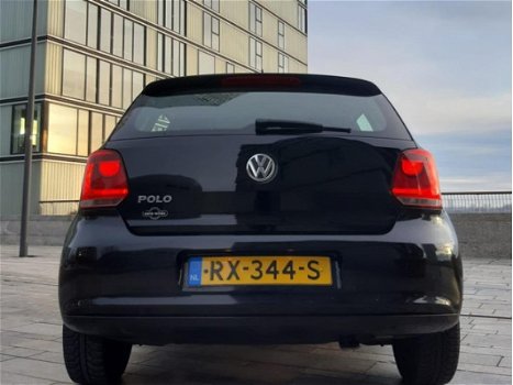 Volkswagen Polo - 1.2 Easyline APK, Airco, Lage km's, Rijd en schakelt perfect - 1