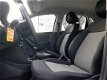 Volkswagen Polo - 1.2 Easyline APK, Airco, Lage km's, Rijd en schakelt perfect - 1 - Thumbnail