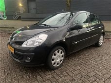 Renault Clio - 1.2-16V Authentique