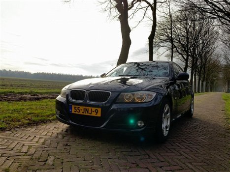 BMW 3-serie - 318i Business Line Nieuw Model - 1