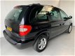 Chrysler Voyager - 3.3i V6 SE Luxe Automat Navigatie Climate+Cruise control - 1 - Thumbnail