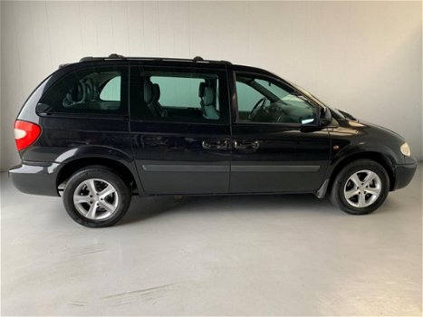 Chrysler Voyager - 3.3i V6 SE Luxe Automat Navigatie Climate+Cruise control - 1