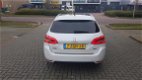 Peugeot 308 SW - Blue Lease Executive 1.6 BlueHDi 120 - 1 - Thumbnail