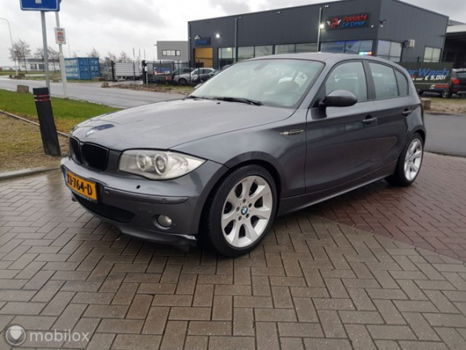 BMW 1-serie - 118d High Executive - 1