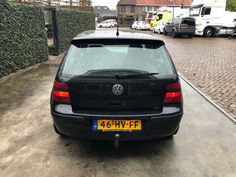 Volkswagen Golf - 1.9 Diesel 5 drs airco - 1