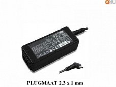 Q24U mini voeding 19v 2.1a 40 watt, 2.3 x 1 mm