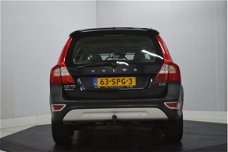 Volvo XC70 - 2.0 D3 FWD Limited Edition Automaat, Navi, Clima, Cruise, Trekhaak, Mooie auto